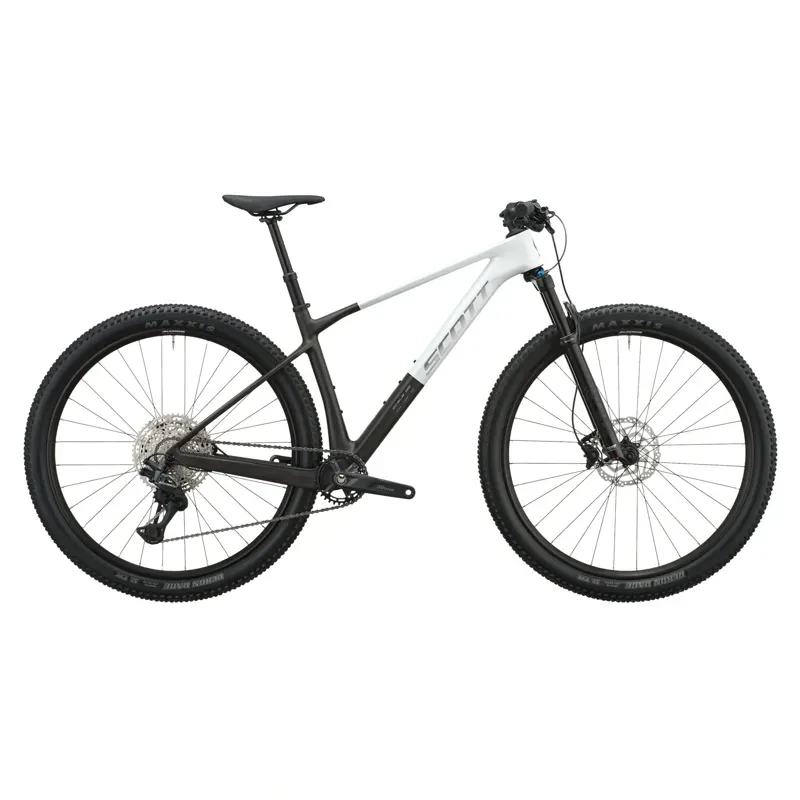Scott Scale 10 Gravel Bike in White/Carbon Black