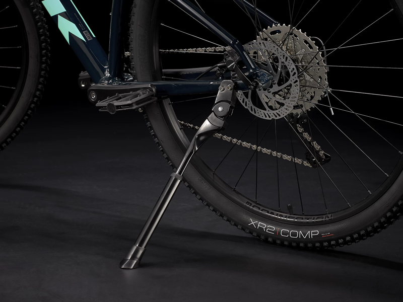 Trek Marlin 6 Mountain Bike in Blue
