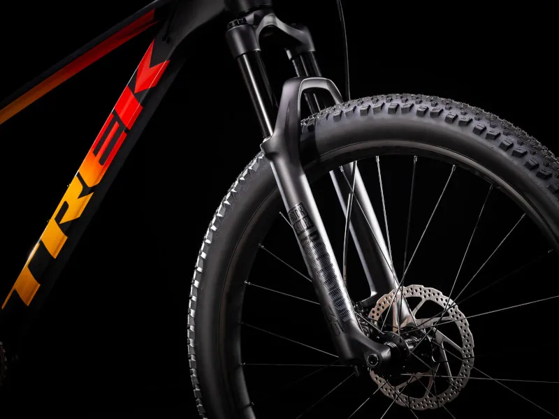 2021 Trek Roscoe 8 in Black/Red/Marigold-3