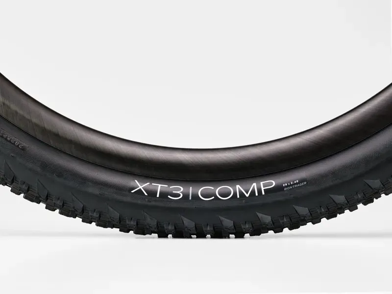 Bontrager XT3 Comp 29x2.40-inch Tyre in Black-1