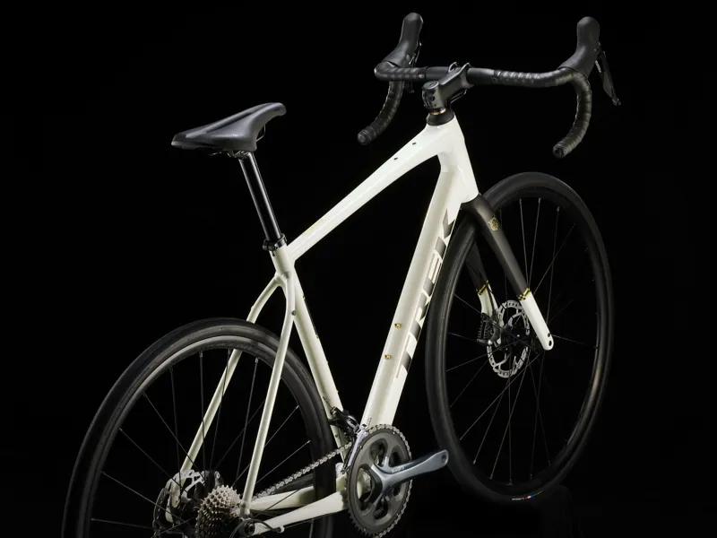 Trek Domane AL 4 Road Bike in Era White-3