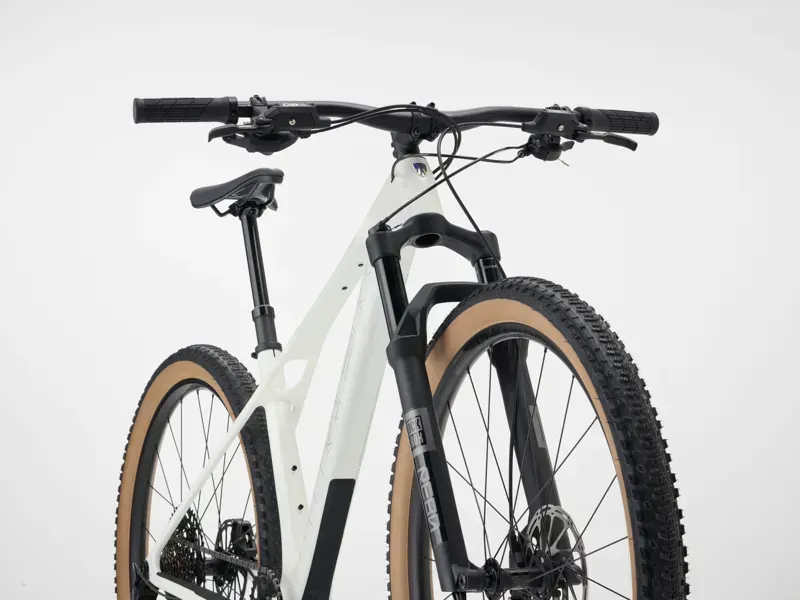 Trek Procaliber 9.6 Gen 3 XC Mountain Bike in Crystal White-3