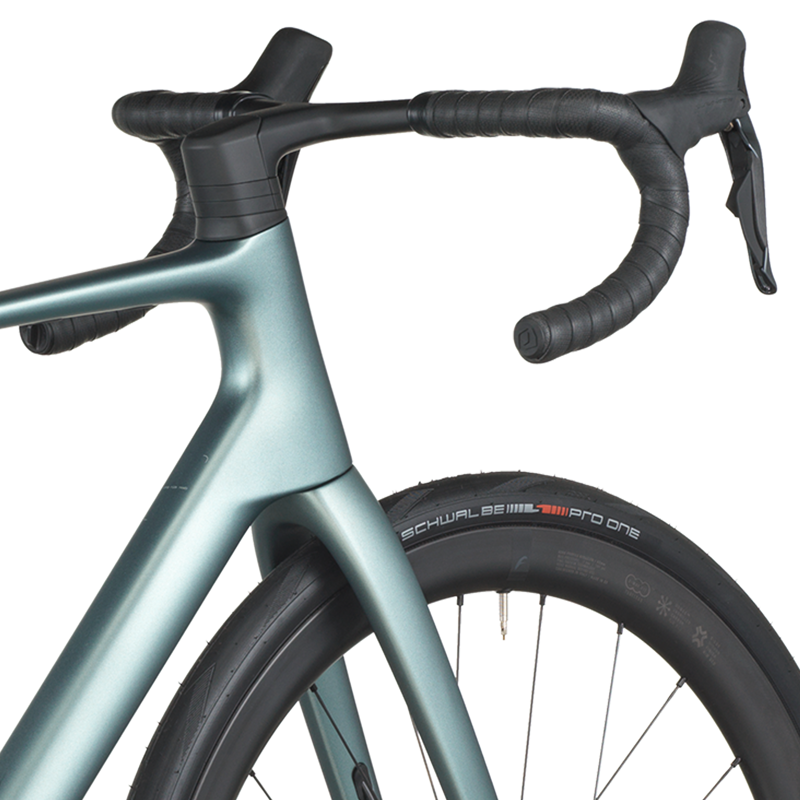 Scott Addict Premium Bike in Whale Grey-6