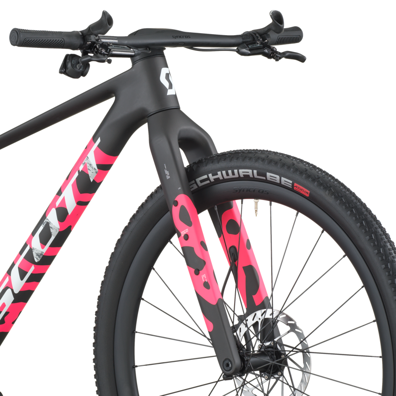 Scott Scale RC Gravel Bike in Carbon Black-4
