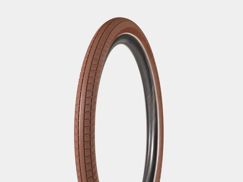 Bontrager e6 Hard-Case Lite Tyre 27.5x2.40  Natural