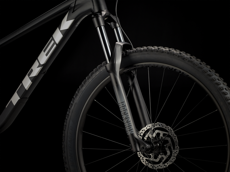 Trek Roscoe 7 Mountain Bike in Trek Black-3