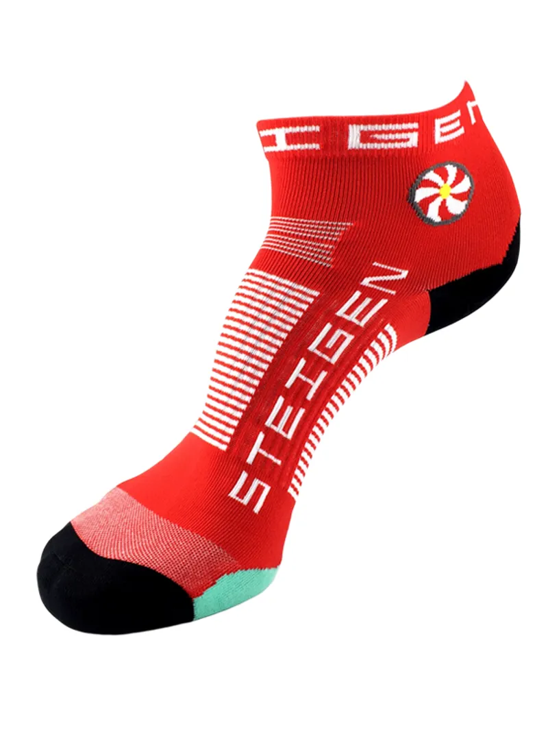 STEIGEN Socks 1/4 Length Cherry Red