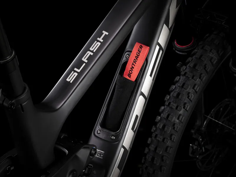 Trek Slash 9.8 GX AXS Enduro Mountain Bike in Matte Deep Smoke-3