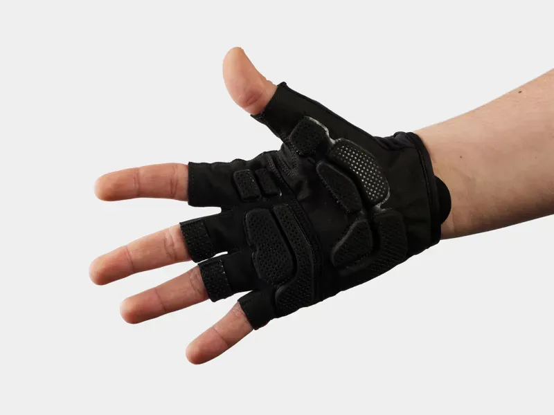 Trek Solstice Gloves in Red-1