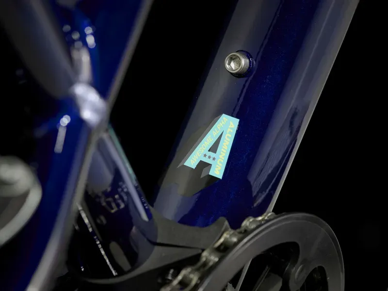 Trek Wahoo 24 Path Kids' Bike in Deep Dark Blue-4